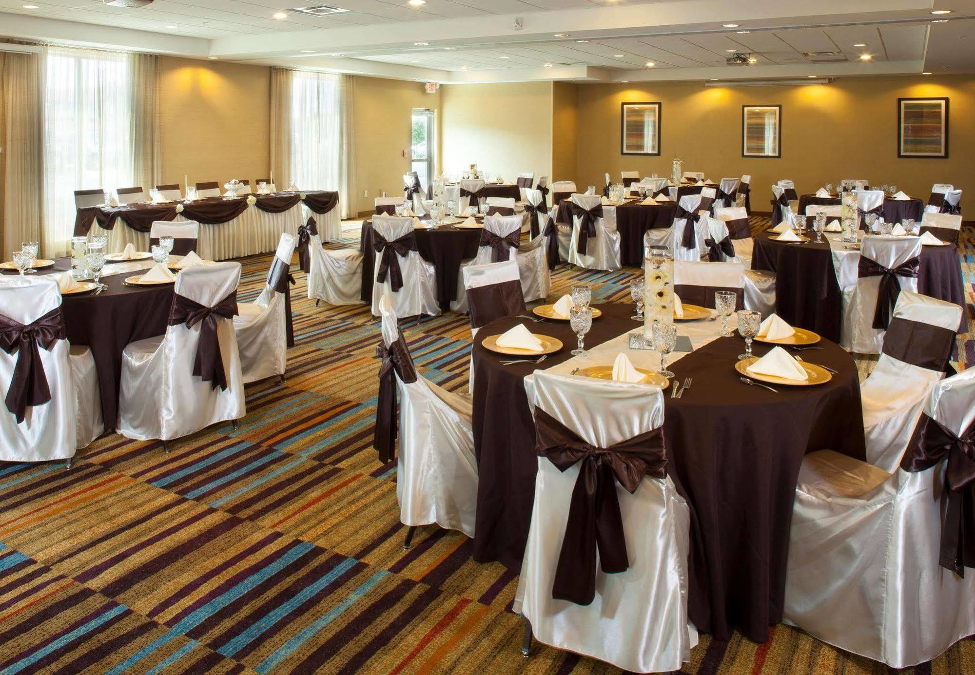 Fairfield Inn & Suites By Marriott Atlanta Gwinnett Place Duluth Exterior photo